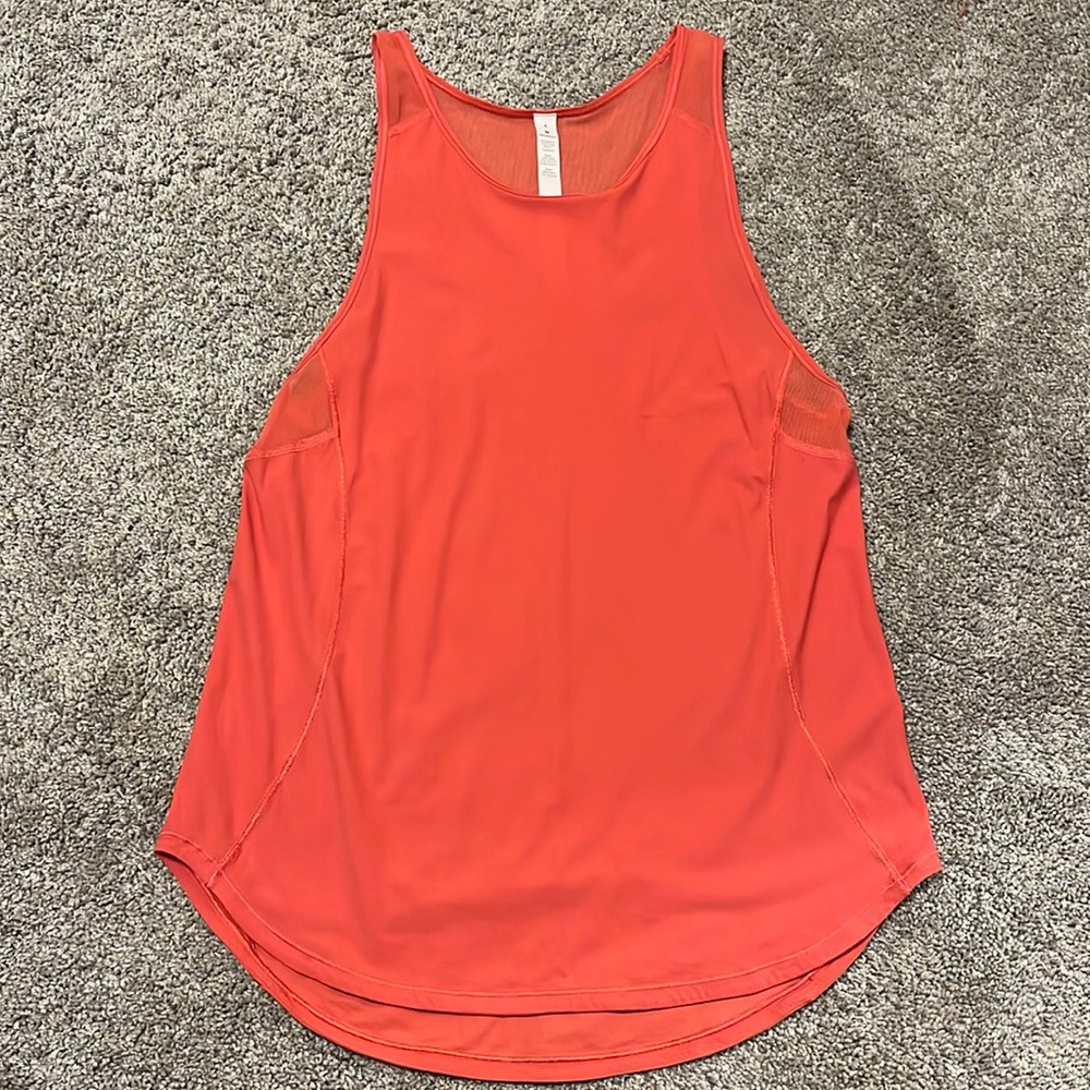 Lululemon tank top